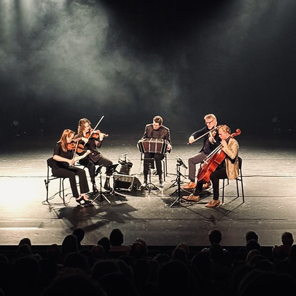 Carel Kraayenhof & Matangi Quartet – Maestro Morricone